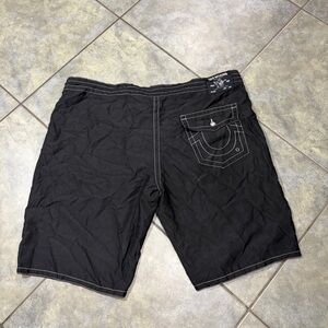 True Religion Men’s Board Shorts Swim Trunks Size 42 Black Swimwear Beach Y2K
